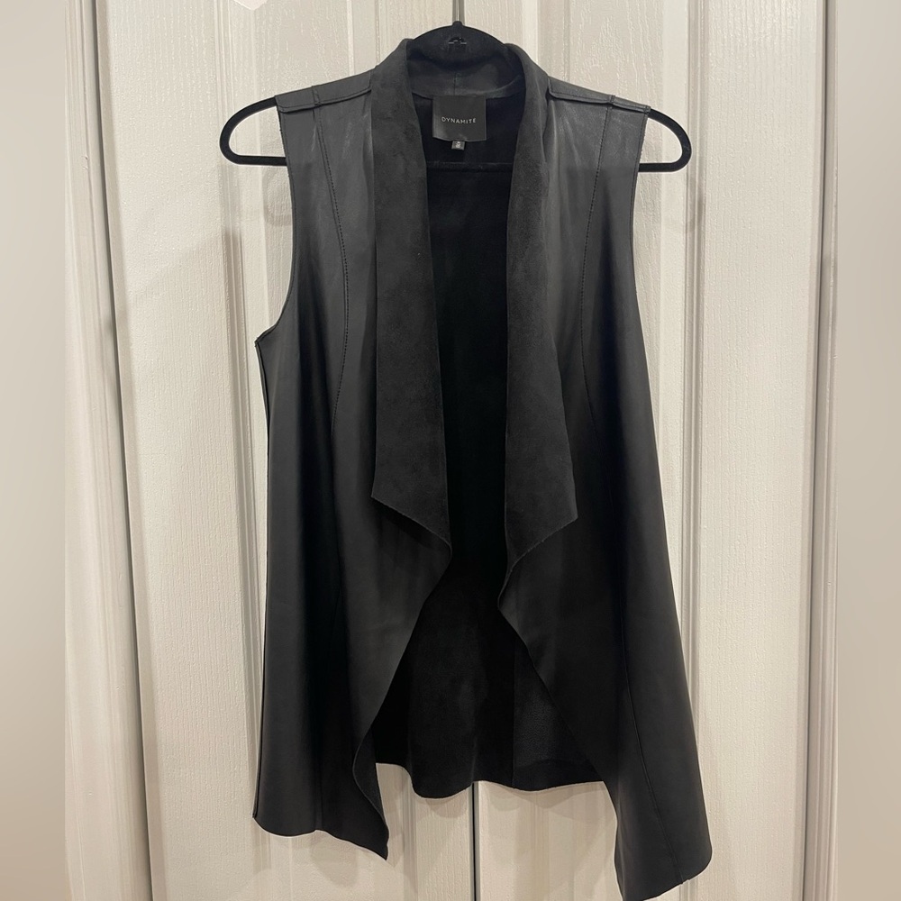 Reversible faux leather jacket size M like new